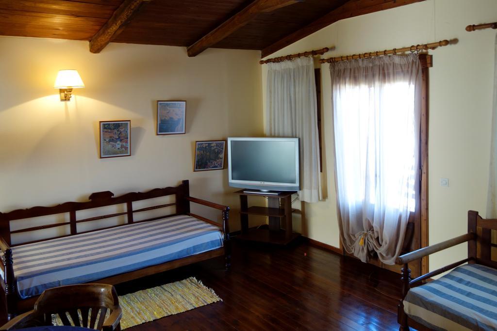 Cretan Village Hotel Amoudara  Exteriör bild